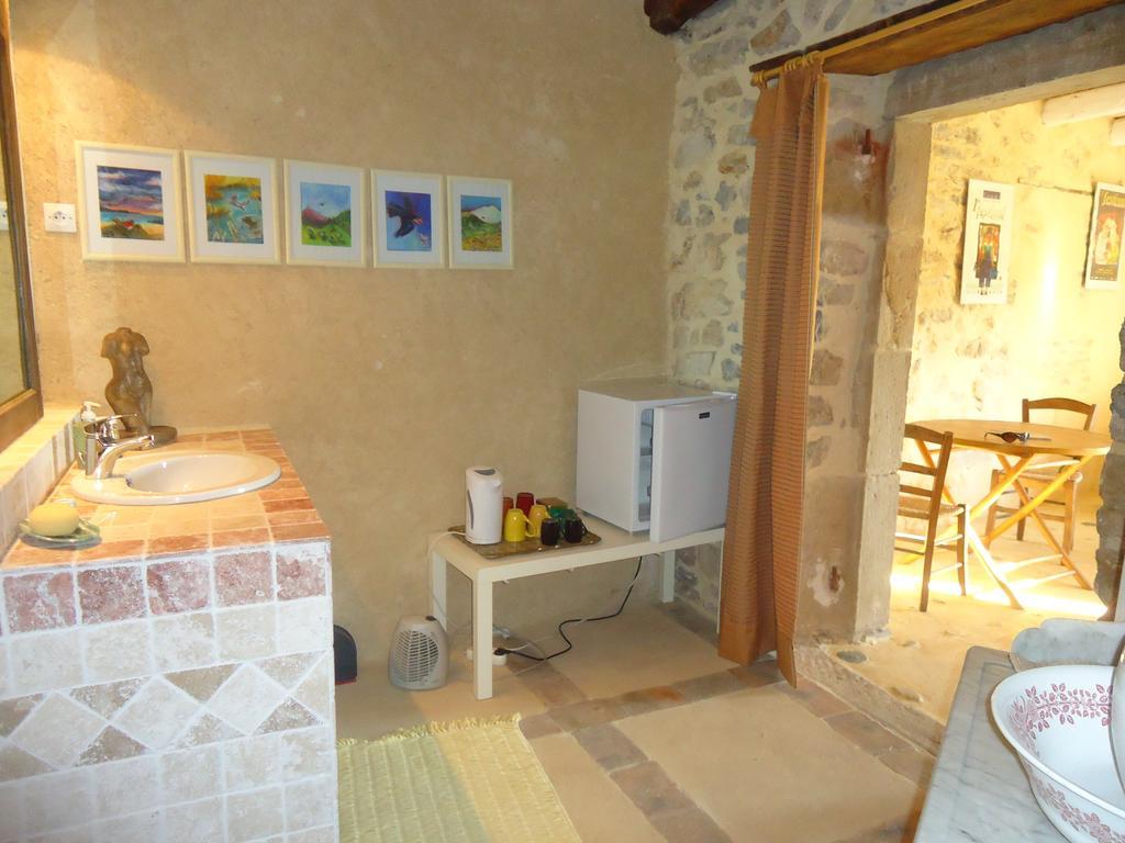 La Colline Bleue Bed & Breakfast Banne Eksteriør bilde
